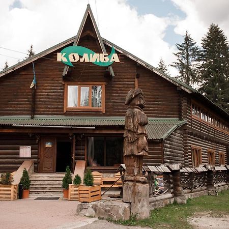 Kermanich Hotell Vorochta Exteriör bild