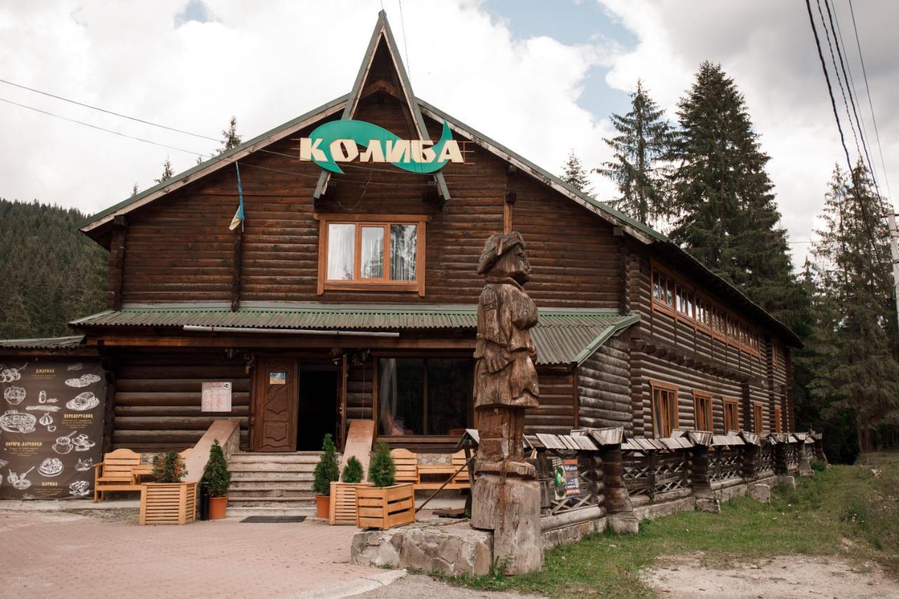 Kermanich Hotell Vorochta Exteriör bild